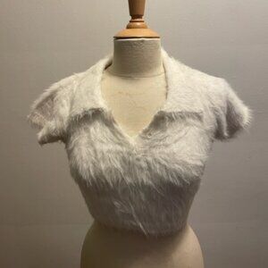 Kimchi Blue off-white cropped 3 button short sleeve henley sweater in fur yarn